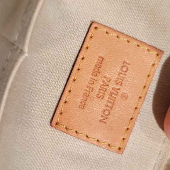 Louis Vuitton Sherwood Blanc Pearl Shoulder Handbag GM - Picture 5 of 16